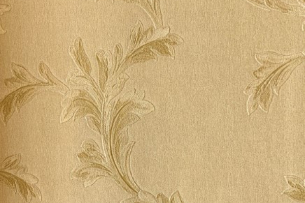 کاغذ دیواری طرح شاخه و برگ رنگ روشن در زمینه ساده قهوه ای با بافت بسیار ریز