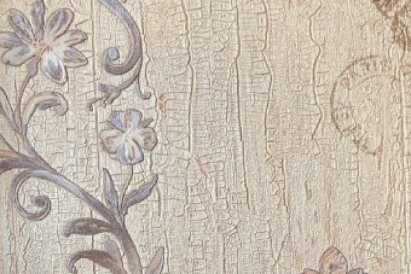کاغذ دیواری طرح چوب با رنگ قهوه ای روشن و رگه های تیره و شاخه ها و گل های رنگی